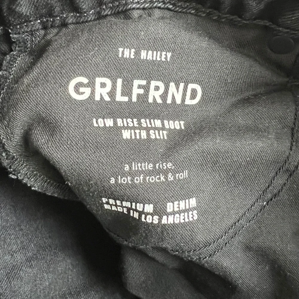 GRLFRND The Hailey Black Straight Leg Jeans Cropped Side Slit Hem Size 27 - Picture 9 of 16